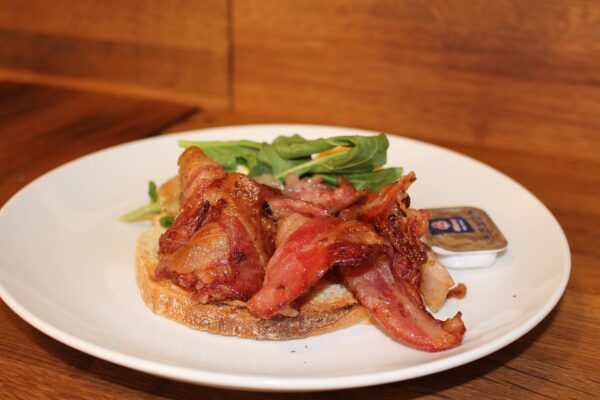 food, restaurant, breakfast, bacon, rye sandwich, health, nutrition, eat, diet, brown health, brown diet, brown sandwich, breakfast, bacon, bacon, bacon, bacon, bacon, rye sandwich, rye sandwich, diet